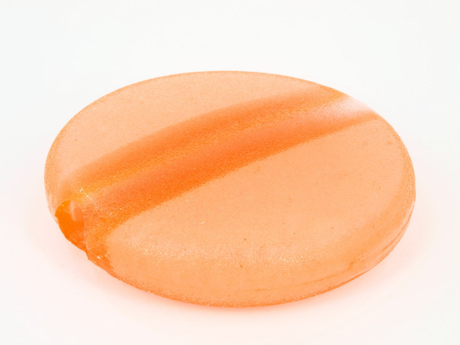 Cooling oranje frisbee voor de hond