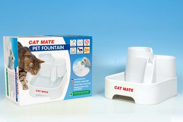 Trinkbrunnen für Katzen & Hunde PetMate 80850 Cat Mate für 17,95